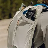 plecak-outdoor-peak-design-backpack-25l-bialy