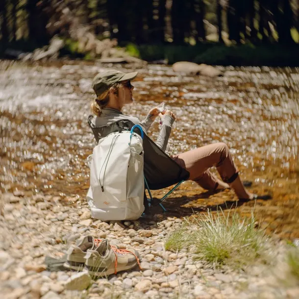 plecak-outdoor-peak-design-backpack-25l-bialy