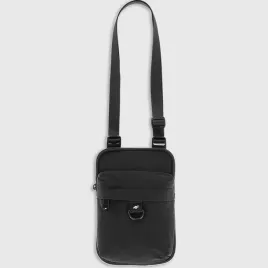 saszetka-na-ramie-4f-4fwss25apouu074-20s-czarny-one-size