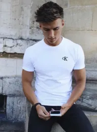 koszulka-meska-calvin-klein-biala-nadruk-ck-basic-na-co-dzien-rozmiar-l