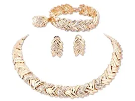 zloty-komplet-bizuterii-pozlacany-szeroki-klos-z-bialymi-cyrkoniami-prezent