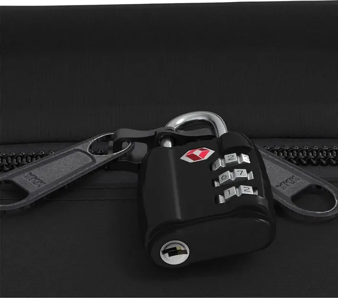plecak-podrozny-2w1-cabin-zero-classic-tech-28l-absolute-black-stan-nowy-wysokosc-39-cm