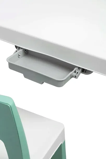 zestaw-stolik-dzieciecy-2-krzesla-toyz-monti-waga-z-opakowaniem-6-2-kg