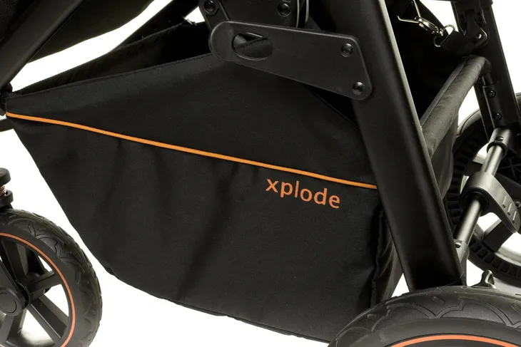 future-design-wozek-spacerowy-xplode-jet-black-wysokosc-produktu-110-cm
