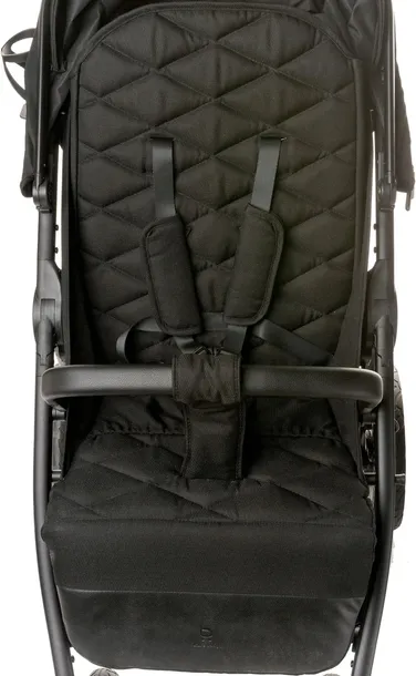 future-design-wozek-spacerowy-xplode-jet-black-glebokosc-produktu-90-cm