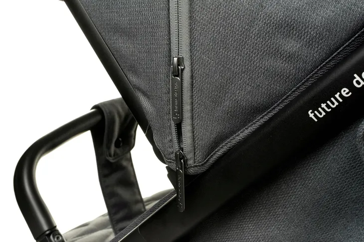 future-design-wozek-spacerowy-xplode-lite-graphite-szerokosc-produktu-58-cm