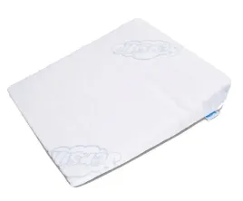 sensillo-poduszka-klin-30x37-ulatwia-oddychanie