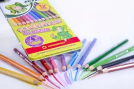 kredki-supersticks-12-kolorow-w-metalowym-pudelku