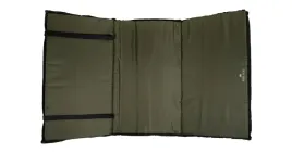 mata-karpiowa-do-wyhaczania-ryb-102x60cm-mikado-aix-2000b