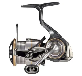 kolowrotek-daiwa-luvias-fc-lt2000s