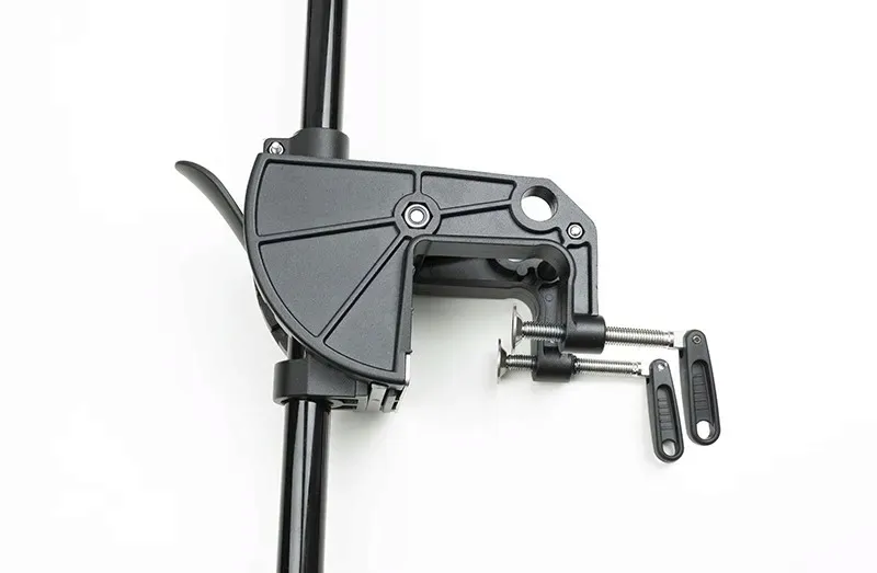 silnik-elektryczny-fox-80lbs-12v-bl