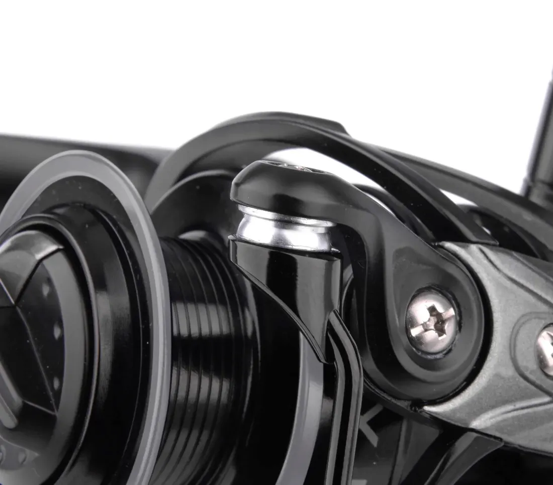 kolowrotek-spro-dassault-xf-2000-reel-stan-nowy