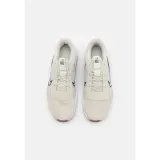 mc-trainer-2-marka-nike