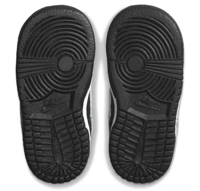 nike-dunk-low-tde-material-skora-ekologiczna