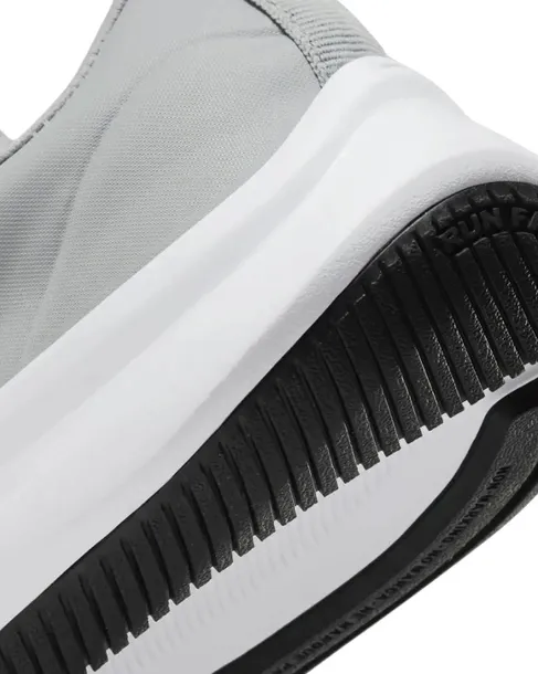 nike-star-runner-3-psv-kolor-szary-bialy-czarny
