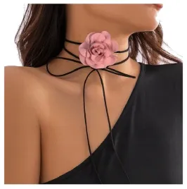 naszyjnik-choker-roza-pudrowy-roz-mala-rzemyk