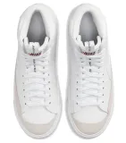 nike-blazer-mid-77-se-d-gs-stan-nowy-dlugosc-wkladki-wew-24-3-cm