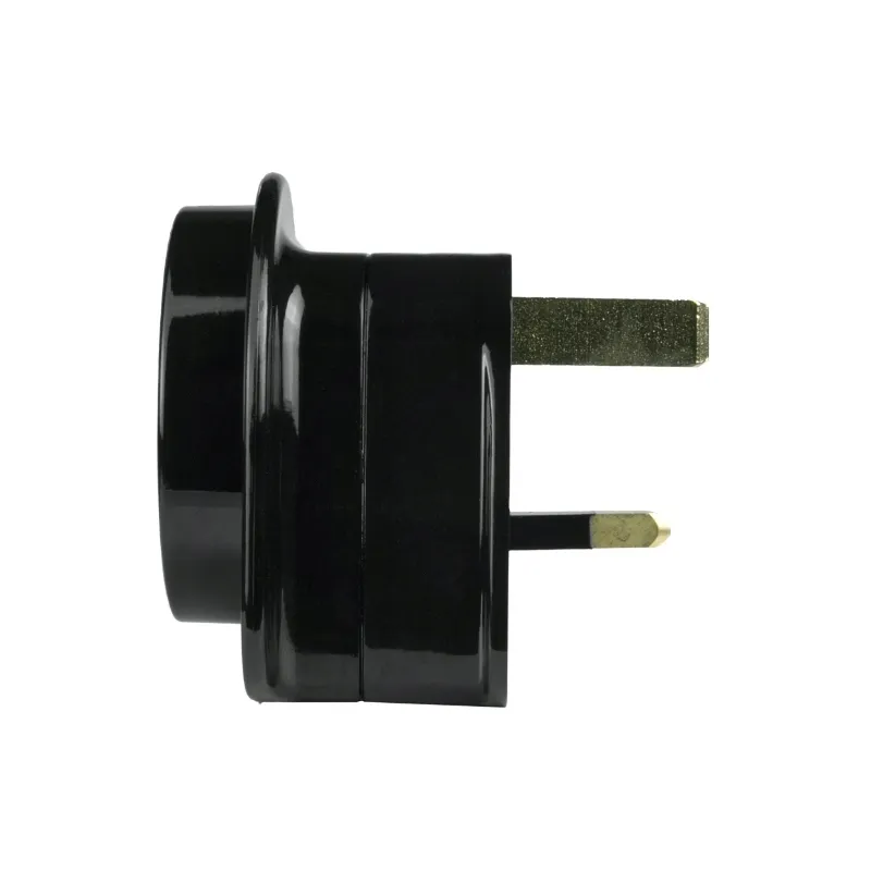 adapter-podrozny-uk-czarny-stan-nowy