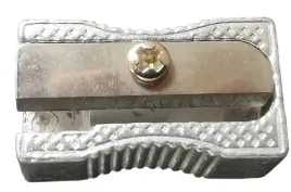 temperowka-ostrzalka-metalowa-pojedyncza-kostka