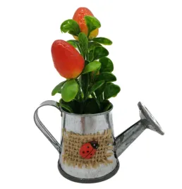 magnes-ozdobny-na-lodowke-konewka-z-truskawkami