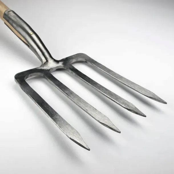 stalowe-widly-kute-117-cm-stan-nowy