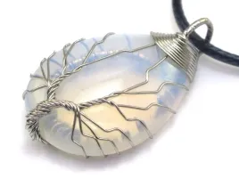 wisiorek-kamien-opal-naszyjnik-w874