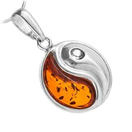 yin-yang-wisiorek-srebro-z-baltyckim-bursztynem