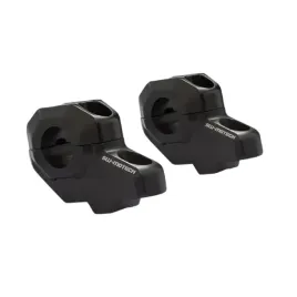 zestaw-podwyzszajacy-kierownice-o-srednicy-22mm-sw-motech-czarny