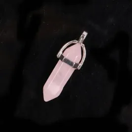 wisiorek-zawieszka-kamien-kwarc-rozowy