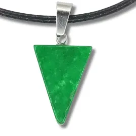 wisiorek-trojkat-kamien-naturalny-zielony-jadeit-zawieszka-talizman