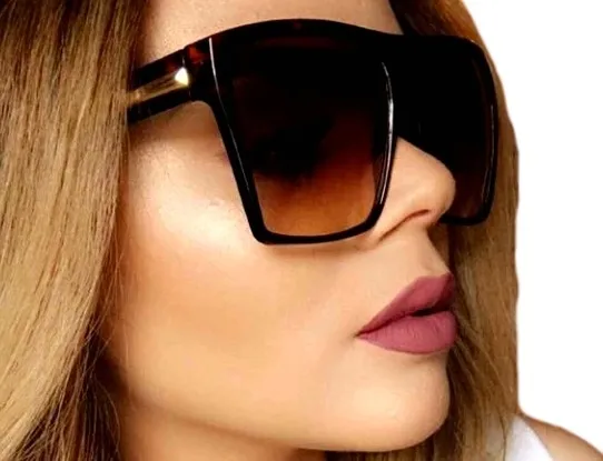 okulary-przeciwsloneczne-duze-kwadratowe-czarne