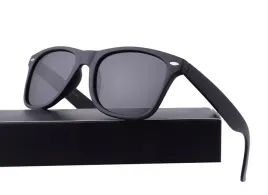 okulary-przeciwsloneczne-polaryzacyjne-lustrzanki