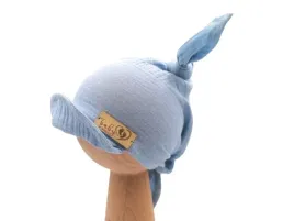 chusta-z-daszkiem-czapeczka-muslinowa-oddychajaca