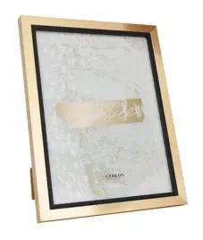 ramka-na-zdjecia-w-formacie-18x24-cm-kolor-zloty-wl18-drewnopodobna-n