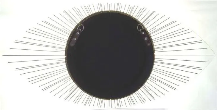 dekoracja-scienna-lustro-oko-80x40x5-cm-wykonanie-brak-informacji