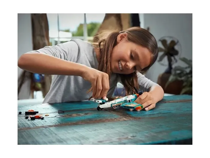 lego-technic-samolot-wyscigowy-42117-material-inny