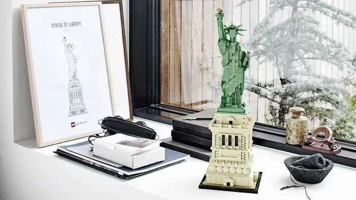 lego-architecture-statua-wolnosci-21042-material-inny