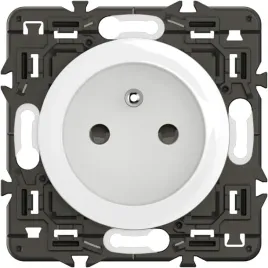 gniazdo-elektryczne-legrand-bialy