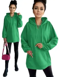 bluza-dresowa-damska-z-kapturem-oversize-na-wiosne