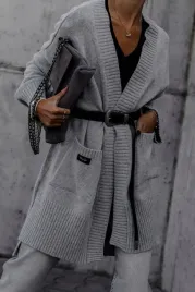 elegancki-klasyczny-stylowy-welniany-kardigan-z-kieszeniami-szary