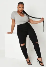 czarne-jeansy-elastyczne-dziury-32