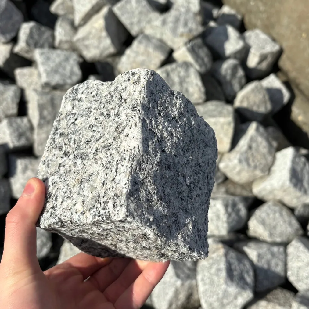 kostka-granitowa-szara-8-11-cm-big-bag-1000-kg-stan-nowy