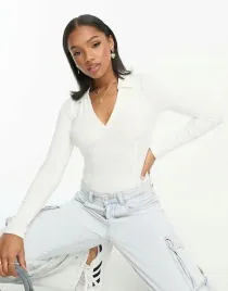 miss-selfridge-dopasowane-biale-body-prazki-kolnierz-6ez-nh2-l