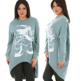 f553-luzna-bluza-oversize-z-grafika