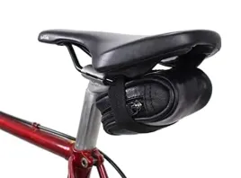 skorzana-torba-rowerowa-gusti-udo-b-vintage-czarna-mala