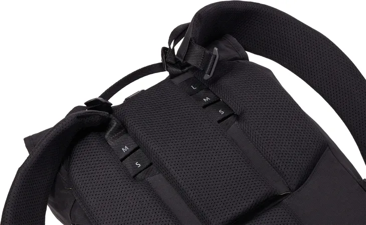 plecak-na-laptopa-thule-paramount-20l-czarny-stan-nowy-cechy-dodatkowe-brak