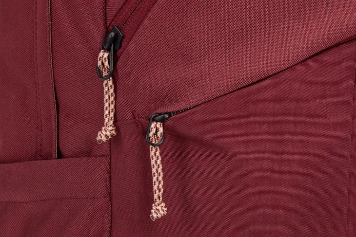 plecak-miejski-thule-campus-indago-23l-new-maroon-wysokosc-45-cm