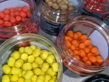 wafter-mini-method-feeder-biale-robaki-15g-6mm-marka-jaxon