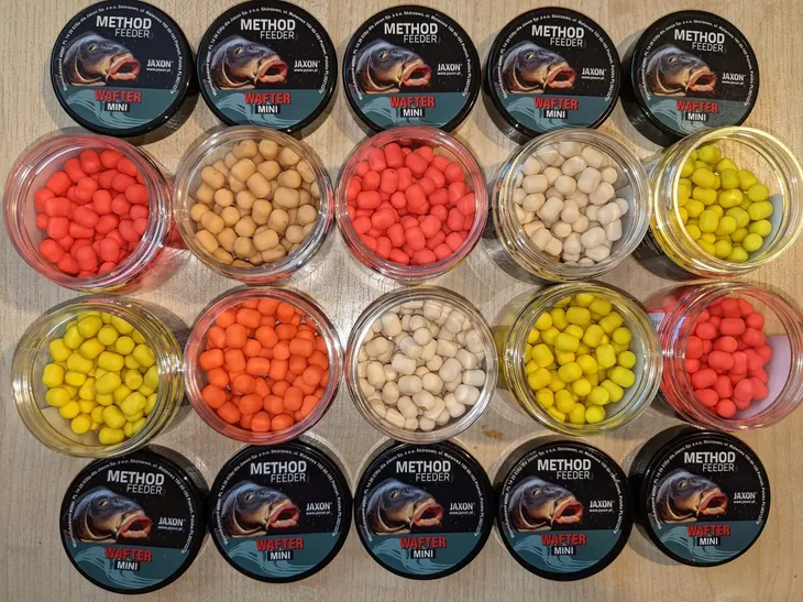 wafter-mini-method-feeder-pomarancza-15g-6mm-przeznaczenie-amury-karasie-karpie-leszcze-plocie