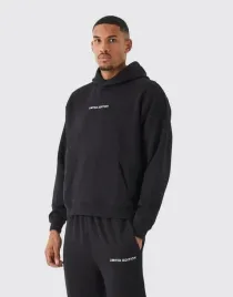 czarna-bluza-dresowa-z-kapturem-kangurka-oversize-nadruk-boohoo-m